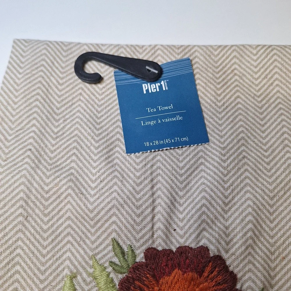 Pier 1 Imports Tea Towel Embroidered Hedgehog Floral Rustic Kitchen‎ Decor